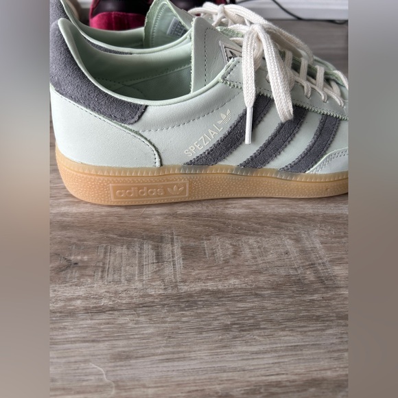 Adidas Spezial Mint green size 8 - Picture 3 of 7